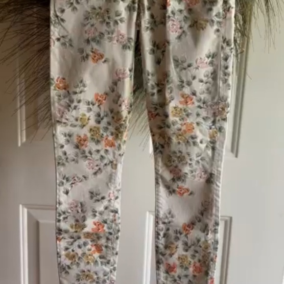 Anthropologie Citizens of Humanity Thompson Medium Rise skinny floral Jeans - Picture 3 of 16